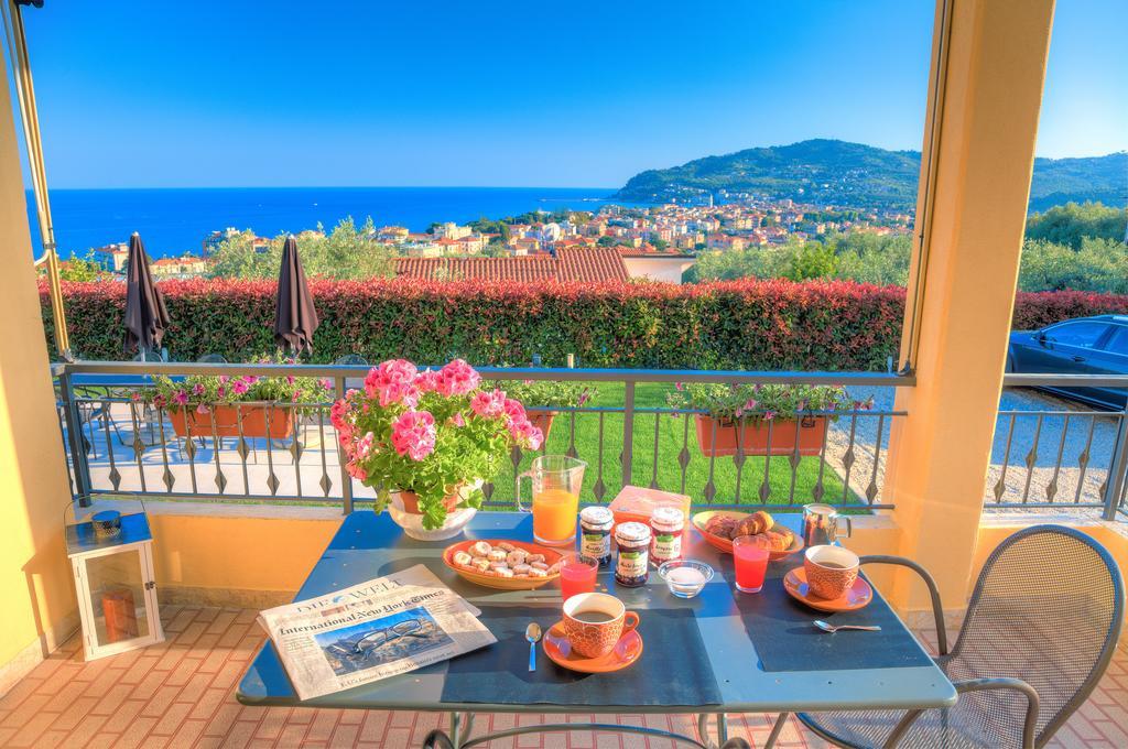 Appartamenti Villa Il Poggiolo دْيانو مارينا المظهر الخارجي الصورة